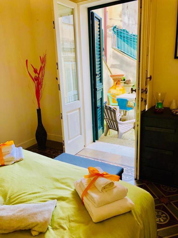 Piazza Duomo B&B Lecce Bagian luar foto
