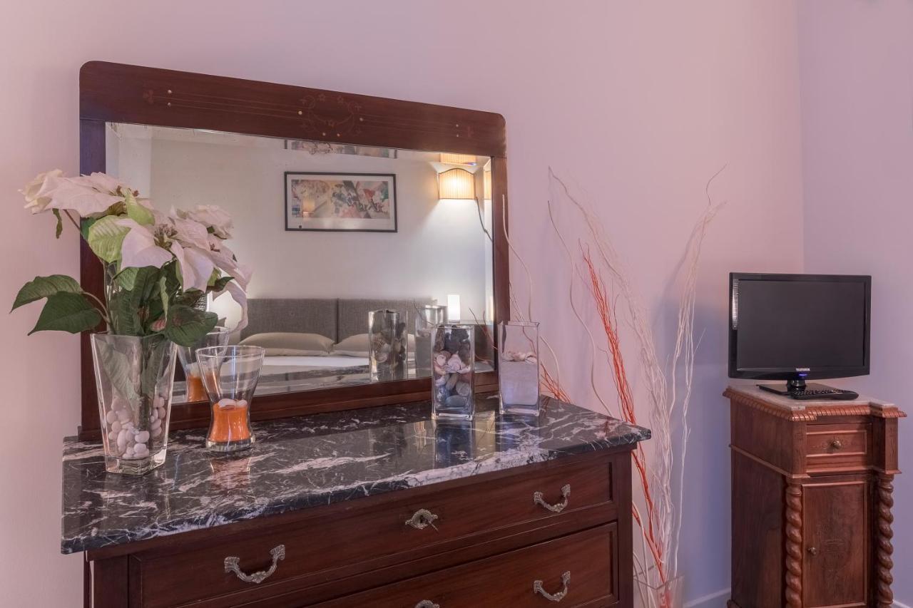 Piazza Duomo B&B Lecce Bagian luar foto