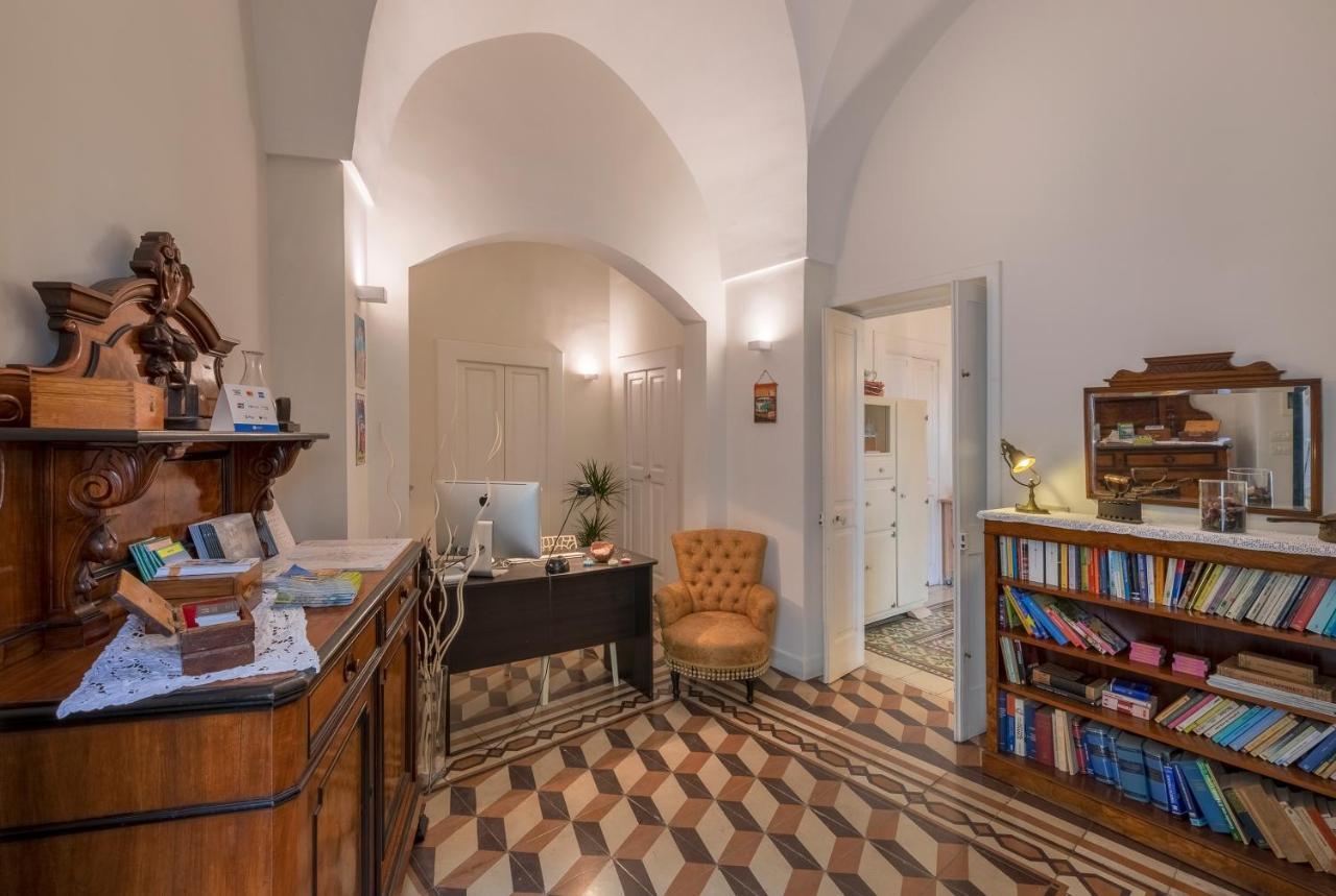 Piazza Duomo B&B Lecce Bagian luar foto
